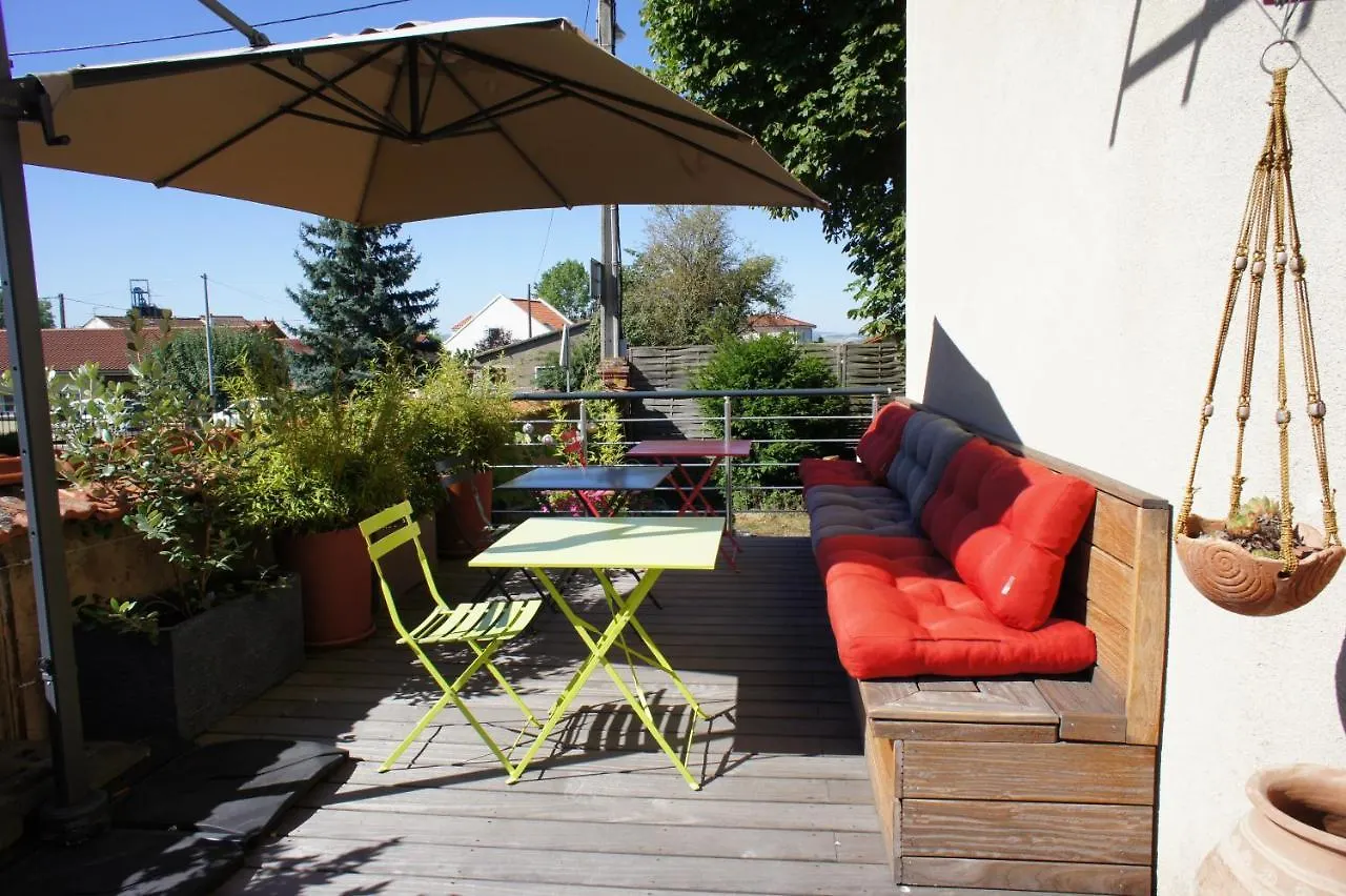 Mas Terre Chambres D'Hotes Lezoux